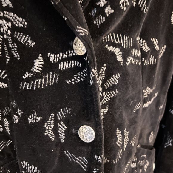 Chicos Womens Jacket 3 Black Silver Velvet Embroidered 2-Button Blazer Lined L - Picture 3 of 5